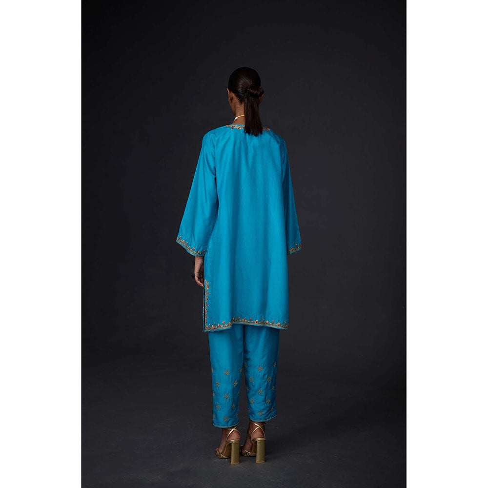 BRIH Turquoise Embroidered Kurta with Pant (Set of 2)
