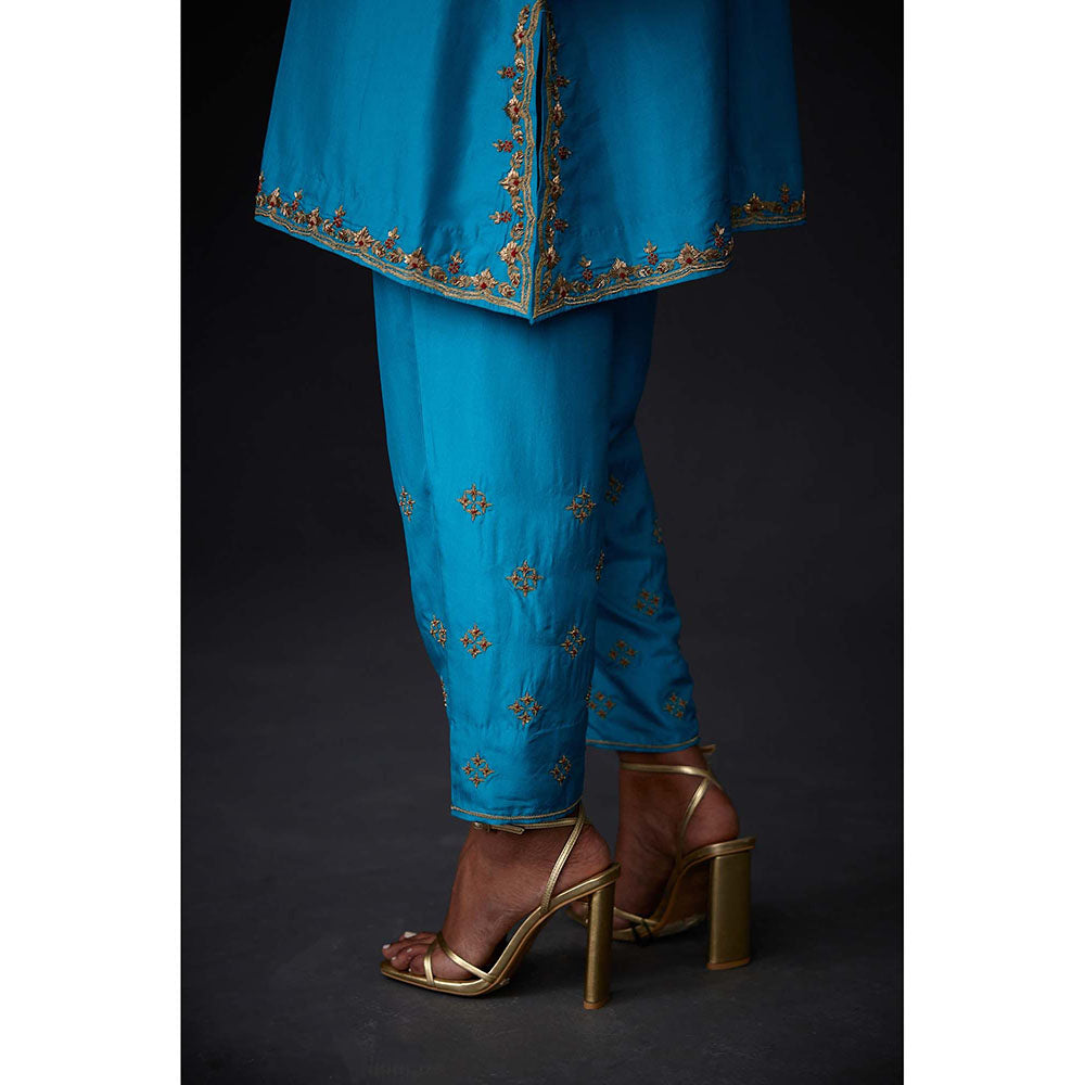 BRIH Turquoise Embroidered Kurta with Pant (Set of 2)