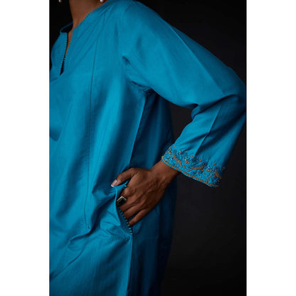 BRIH Turquoise Embroidered Kurta with Pant (Set of 2)