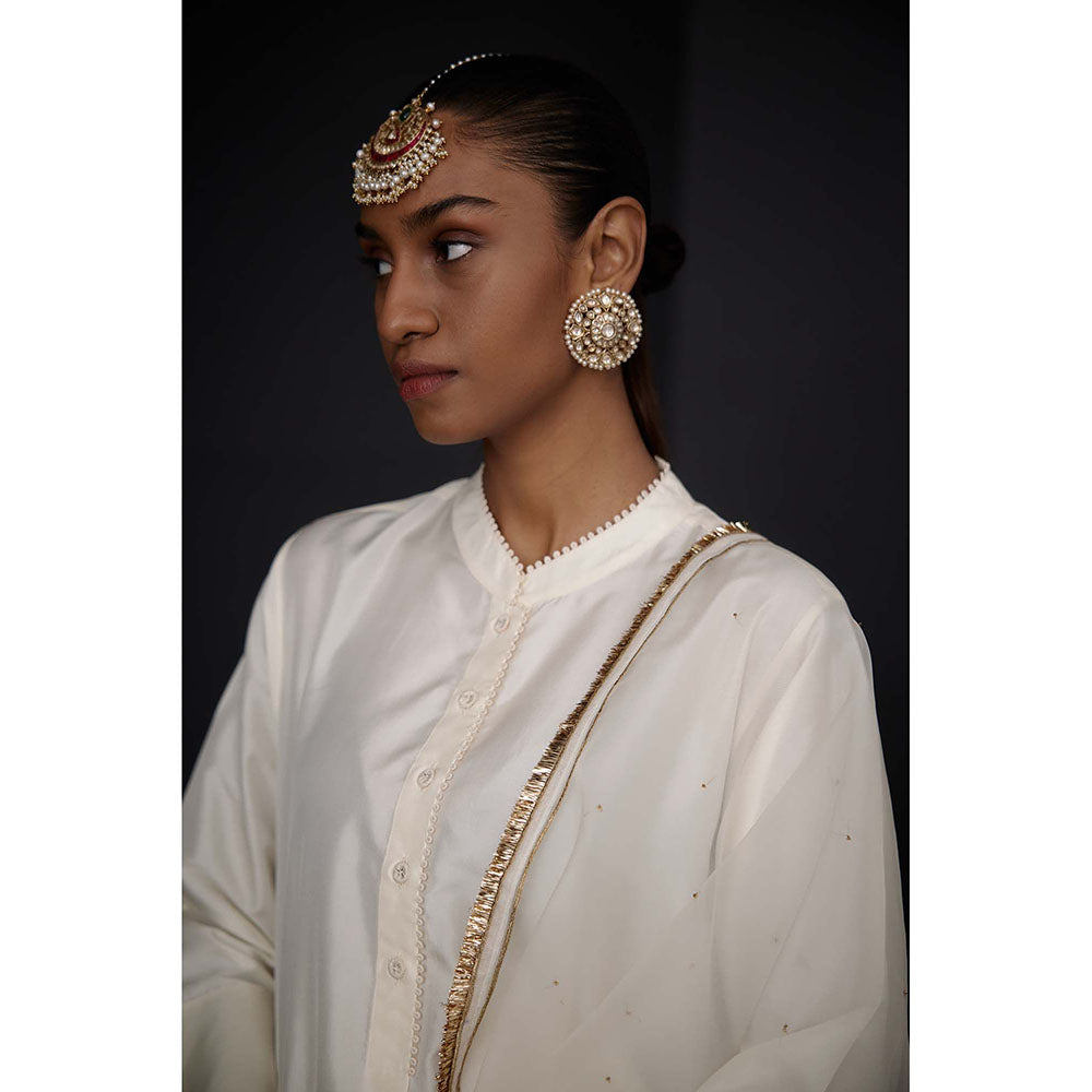 BRIH White Pearl Embroidered Kurta with Pant (Set of 2)