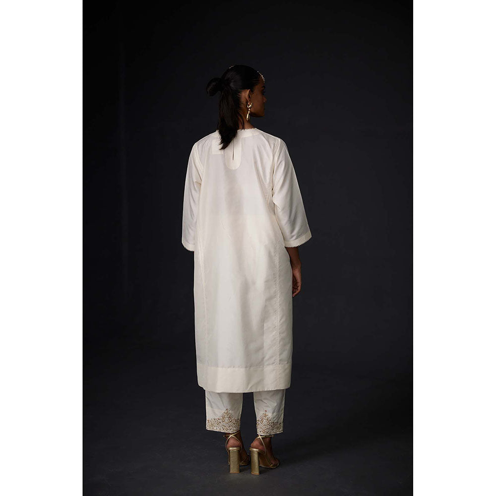 BRIH White Pearl Embroidered Kurta with Pant (Set of 2)