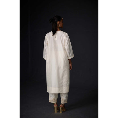 BRIH White Pearl Embroidered Kurta with Pant (Set of 2)