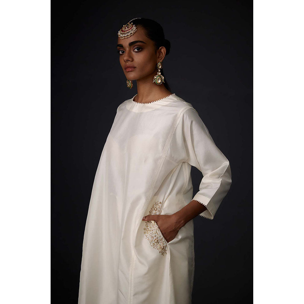 BRIH White Pearl Embroidered Kurta with Pant (Set of 2)