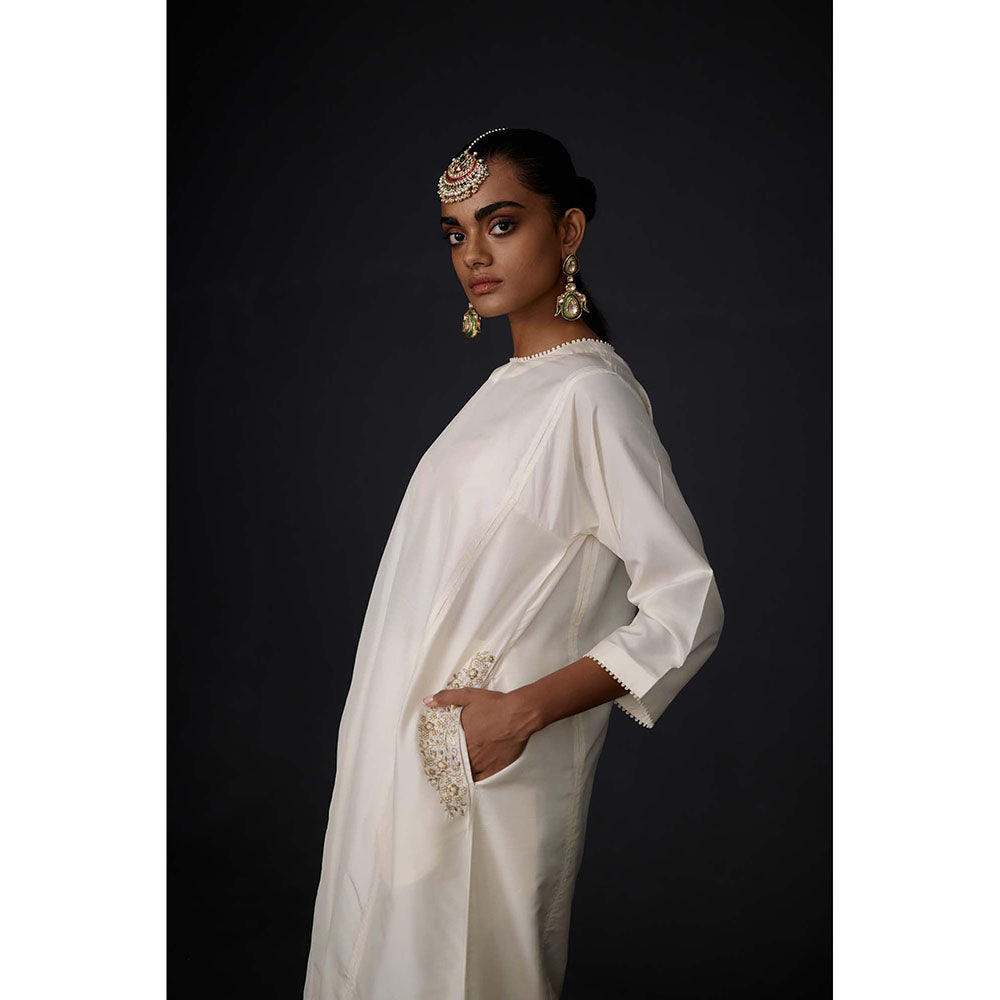 BRIH White Pearl Embroidered Kurta with Pant (Set of 2)