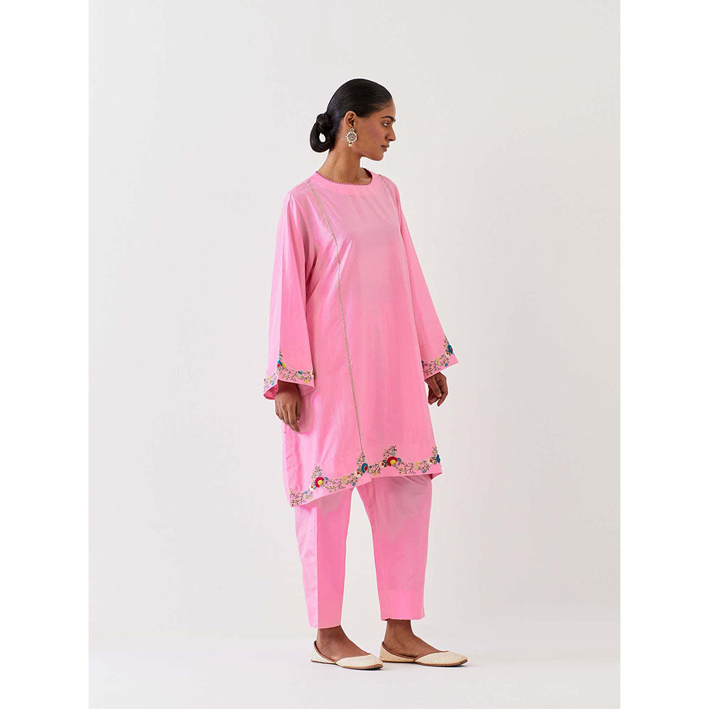 BRIH Pink Embroidered Kurta with Pant (Set of 2)