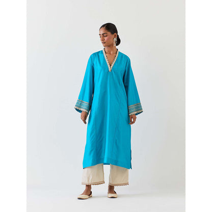 BRIH Turquoise Blue Embroidered Kurta with Pant (Set of 2)
