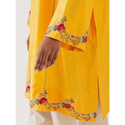 BRIH Mango Yellow Embroidered Kurta with Pant (Set of 2)