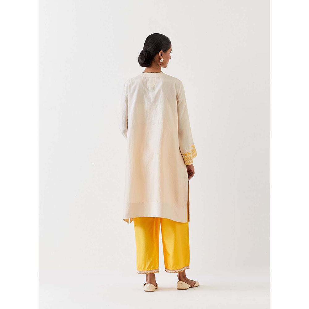 BRIH Off White Embroidered Kurta with Pant (Set of 2)