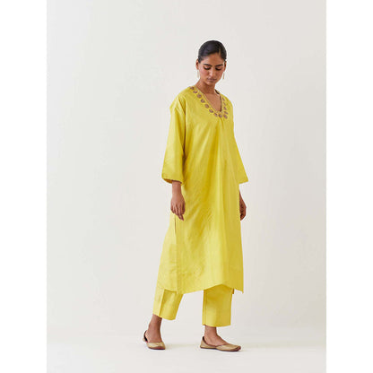 BRIH Lime Green Embroidered Kurta with Pant (Set of 2)