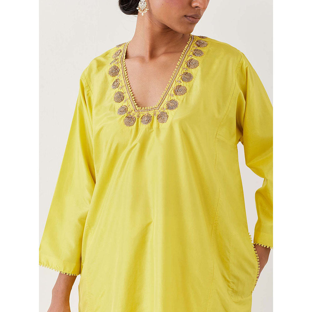 BRIH Lime Green Embroidered Kurta with Pant (Set of 2)