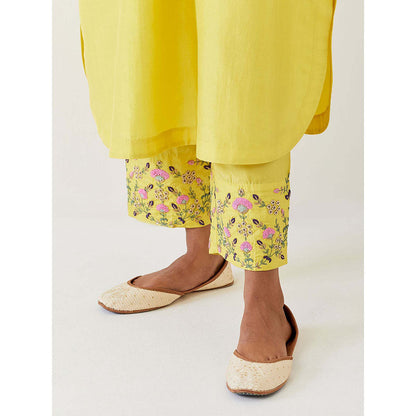 BRIH Yellow Embroidered Kurta with Pant (Set of 2)