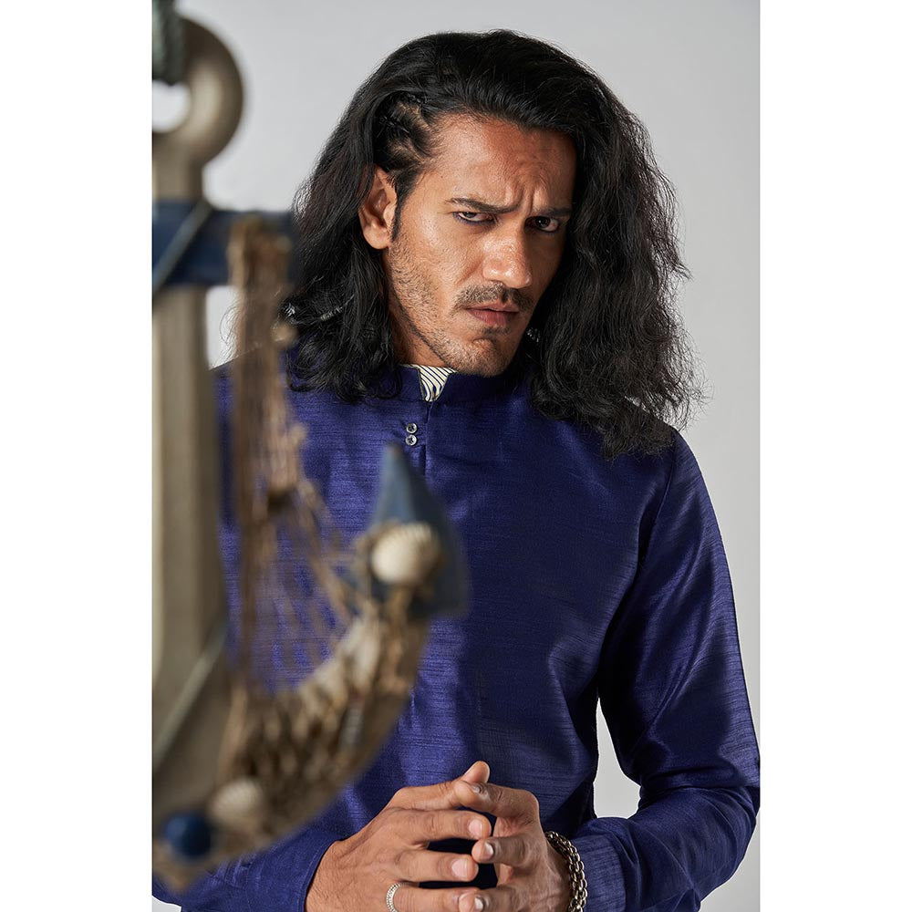 Bubber Blu Davey Indigo Helm Kurta