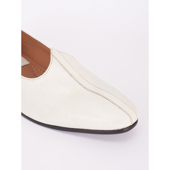 Bubber Couture Off-White Classic Italian Leather Mojaris