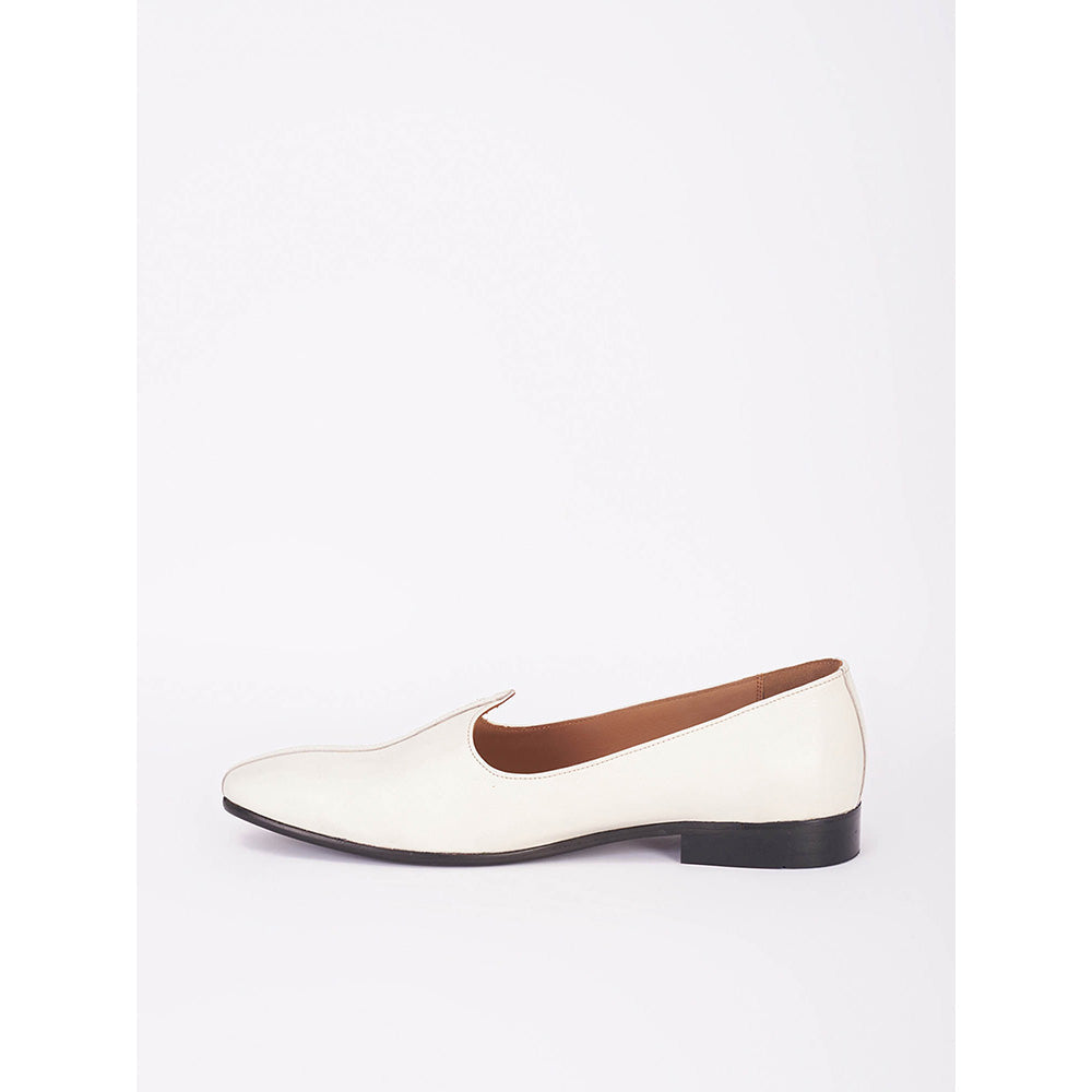 Bubber Couture Off-White Classic Italian Leather Mojdi