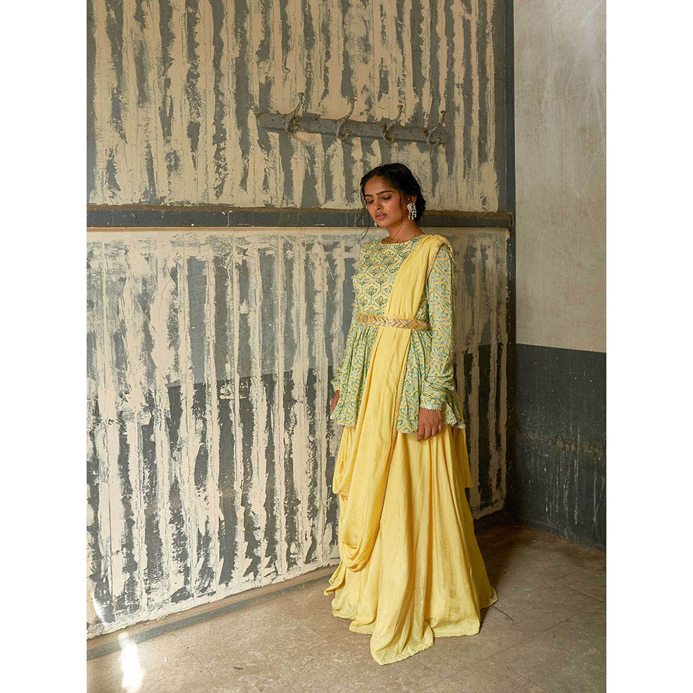 17 : 17 by Simmi Saboo Peplum with Gharara Drape and Belt (Set of 3)