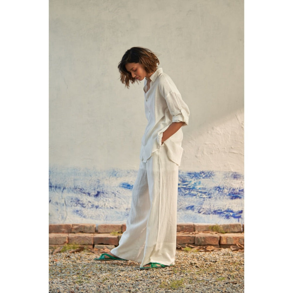 CANOOPI White Frosty Gleam Attire Co Ord (Set of 2)