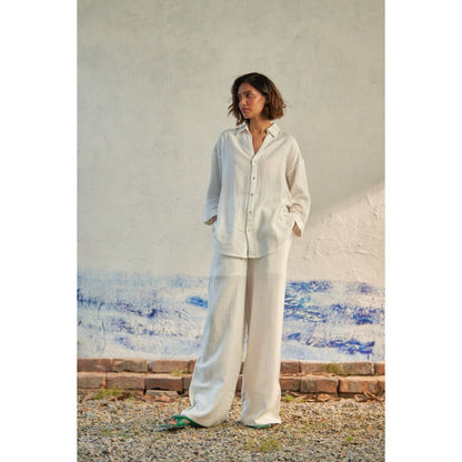 CANOOPI White Frosty Gleam Attire Co Ord (Set of 2)