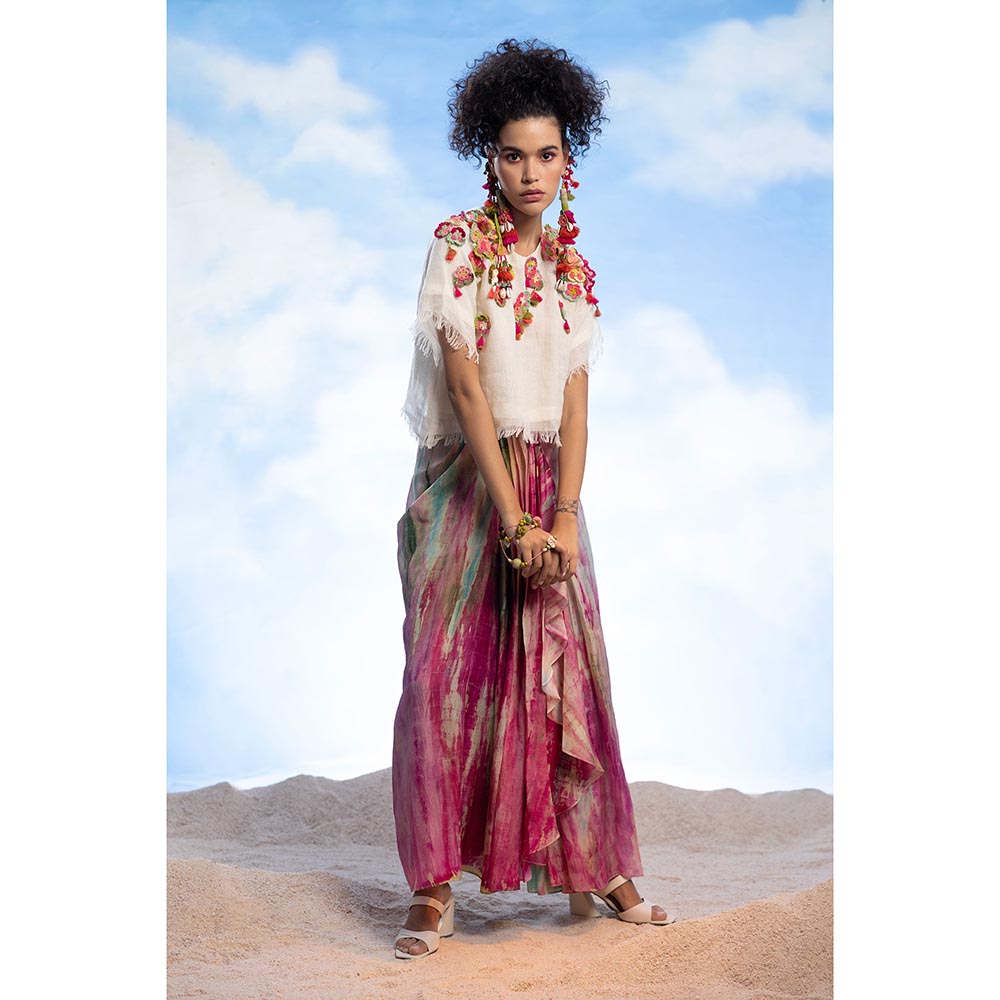 CAPISVIRLEO Floral Crochet Top