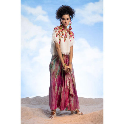 CAPISVIRLEO Floral Crochet Top