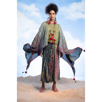 CAPISVIRLEO Tie Dye Cape With Pleated Skirt And Inner (Set of 3)