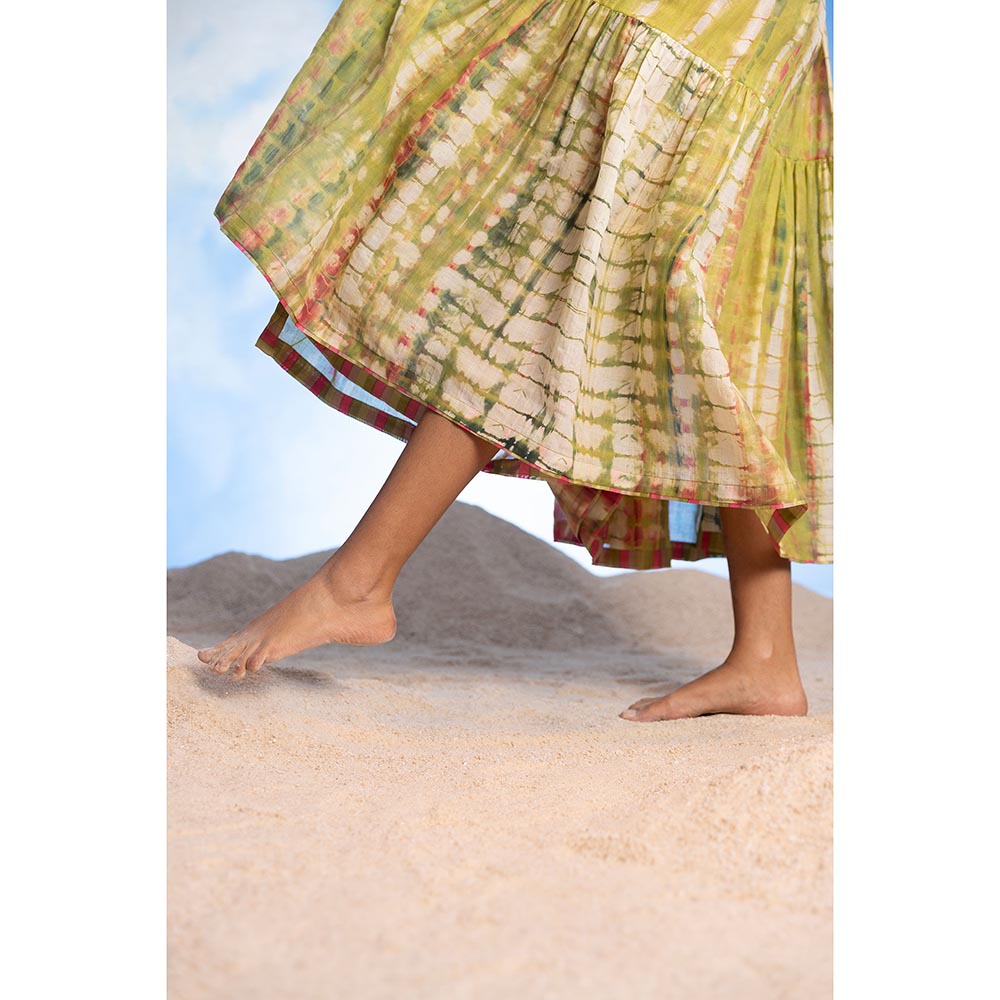 CAPISVIRLEO Embroidered Overlap Flare Panel Midi Dress (Set of 2)