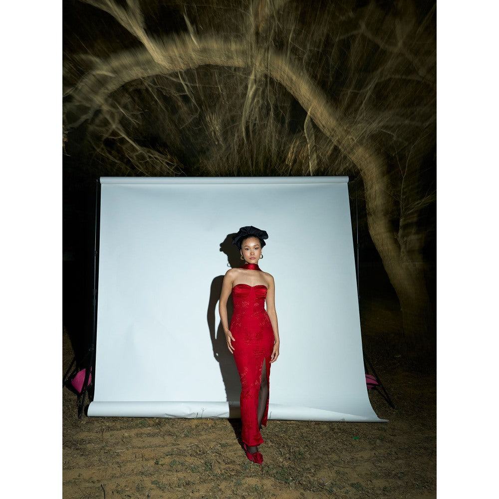 CECIL Scarlett Red Gown