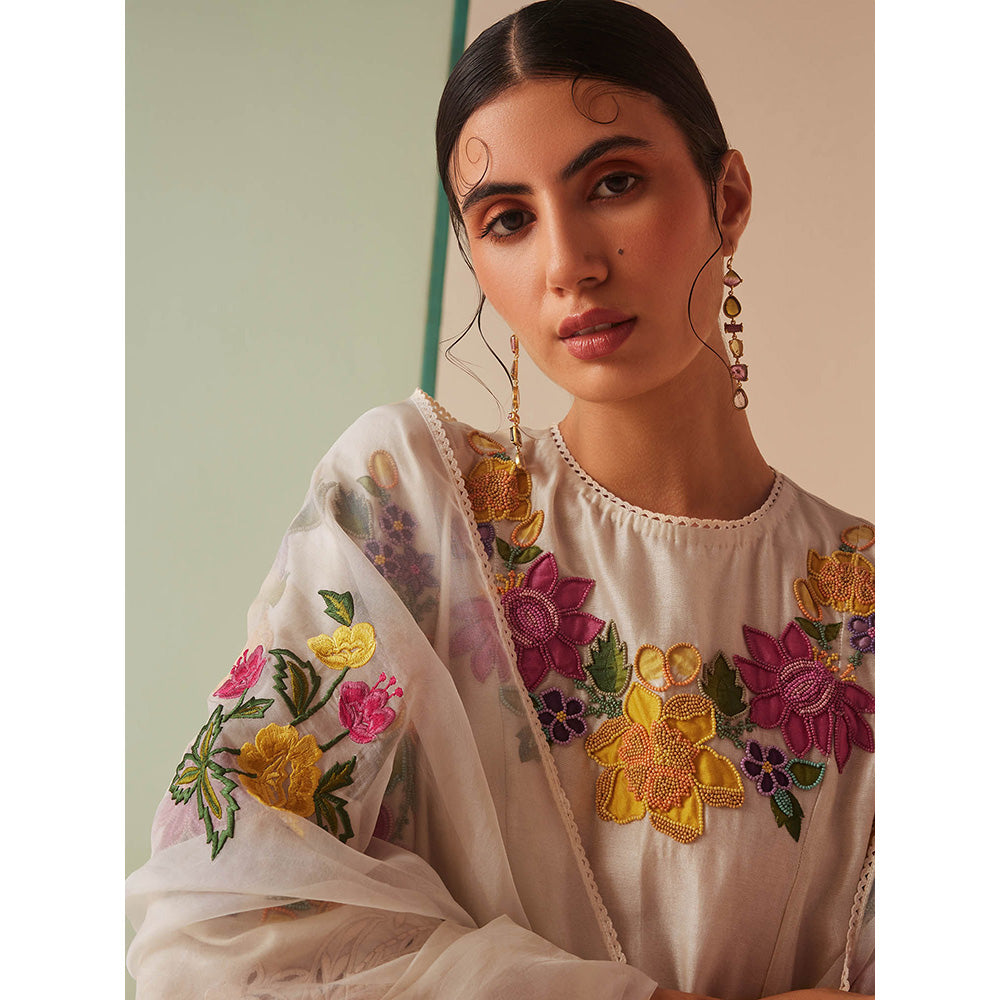 CHANDRIMA Ivory Organza Floral Embroidered Dupatta