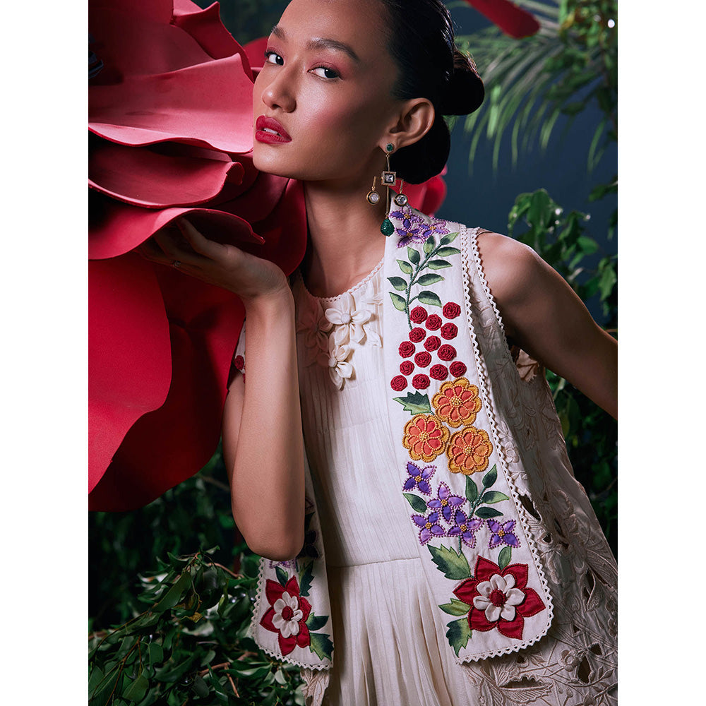 CHANDRIMA Ivory Chanderi Floral Sleeveless Bead Work Jacket