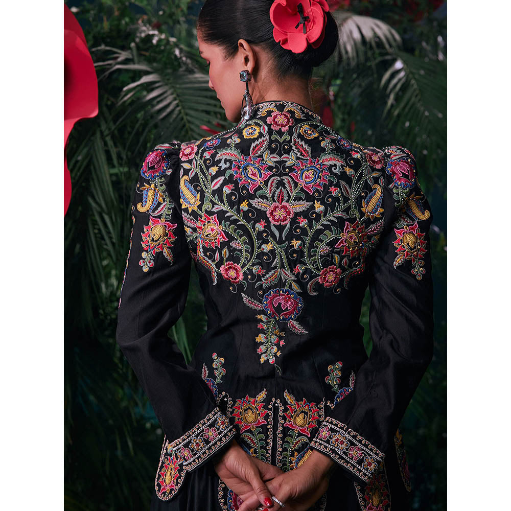 CHANDRIMA Black Chanderi Embroidered Full Sleeves V-Neck Bead Work Jacket