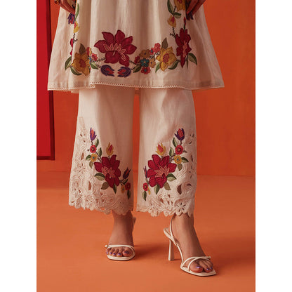 CHANDRIMA Ivory Chanderi Floral Thread Work Kurta with Pant (Set of 2)