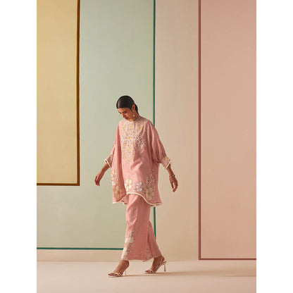 CHANDRIMA Pink Chanderi Floral Balloon Sleeve Round Neck Bead Work Kurta with Pant (Set of 2)