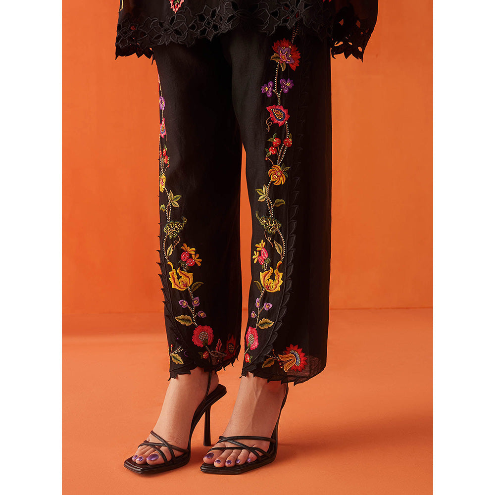 CHANDRIMA Black Chanderi Floral Embroidered Pant