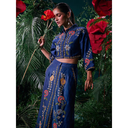 CHANDRIMA Navy Blue Chanderi Floral Three Fourth Sleeves Collar Neck Bead Work Crop Shirt