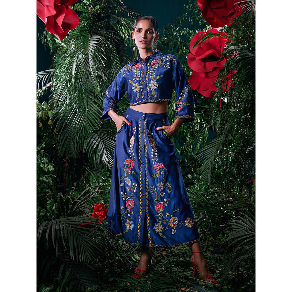 CHANDRIMA Navy Blue Chanderi Floral Three Fourth Sleeves Collar Neck Bead Work Crop Shirt