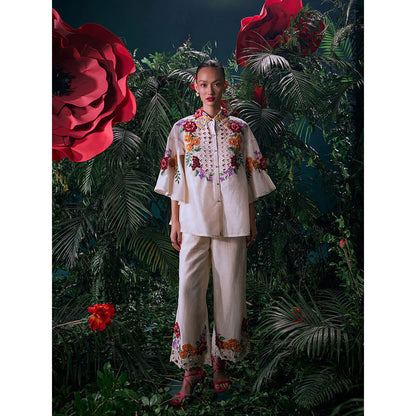 CHANDRIMA Ivory Chanderi Floral Three Fourth Sleeves Collar Neck Bead Work Shirt