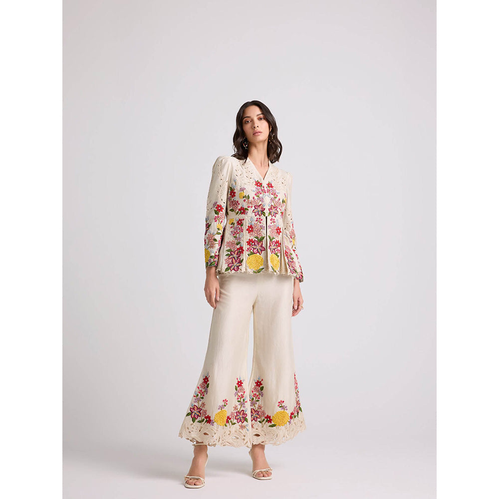 CHANDRIMA Ivory Floral Threadwork Pleated Jacket