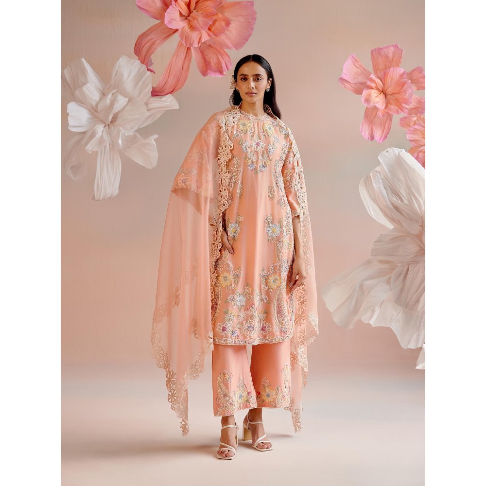 CHANDRIMA Apricot Contrast Floral Cutwork Dupatta