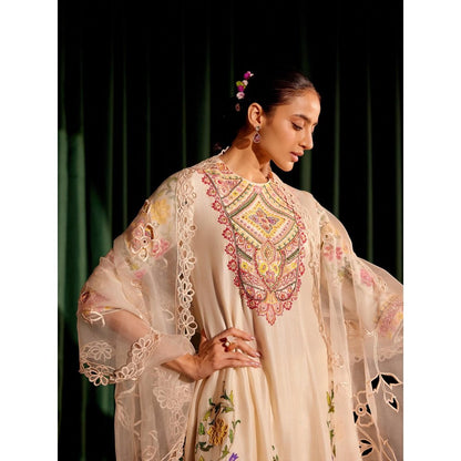 CHANDRIMA Pink Floral Cutwork Dupatta