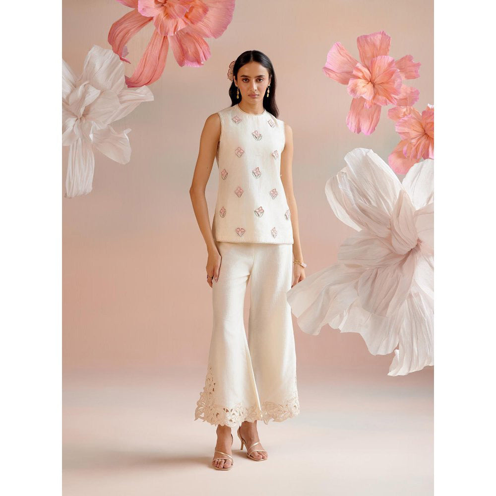 CHANDRIMA Ivory 3D Floral Applique Tunic