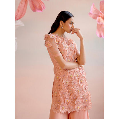 CHANDRIMA Peach Daisy 3D Applique Short Kurta with Flared Palazzo (Set of 2)