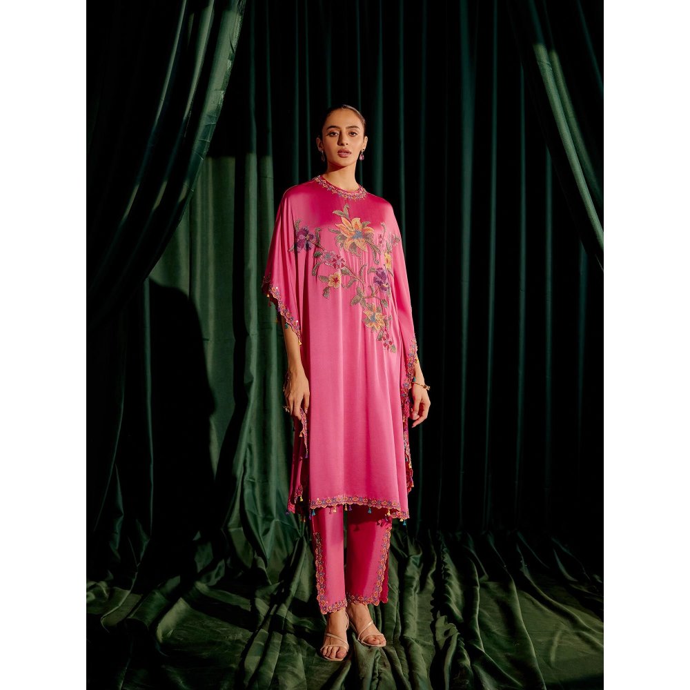 CHANDRIMA Fuchsia Floral Beadwork Kaftan with Embroidered Slit Detail Pant (Set of 2)