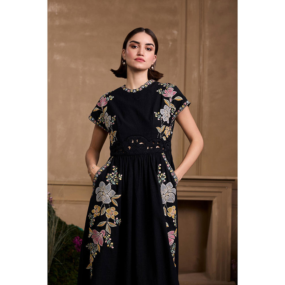 CHANDRIMA Black Floral Embroidered Midi Dress