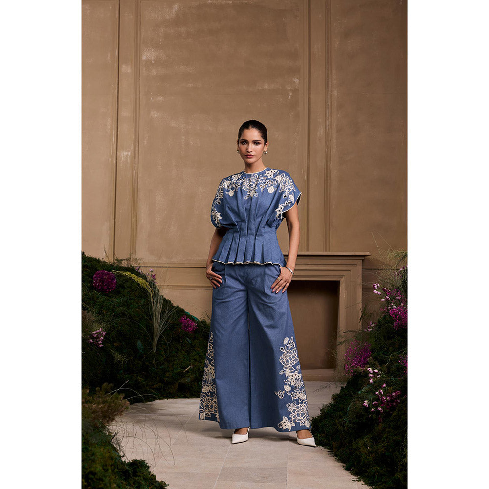 CHANDRIMA Blue Contrast Cutwork Pleated Top