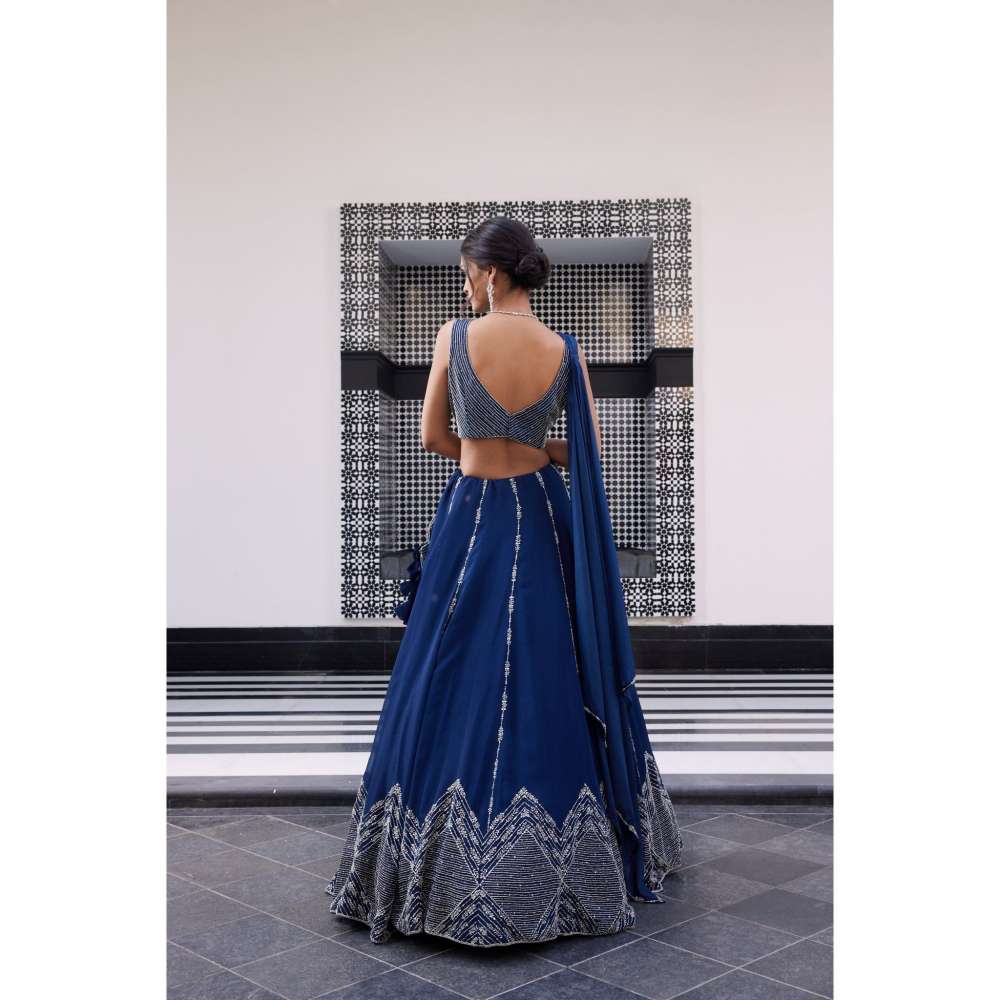 CHARU AND VASUNDHARA Ezra Electric Teal Classic Blouse with Skirt (Set of 3)