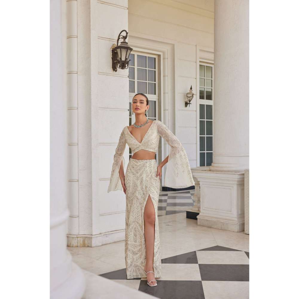 CHARU AND VASUNDHARA Saia Ivory Ethnic Blouse with Skirt (Set of 2)