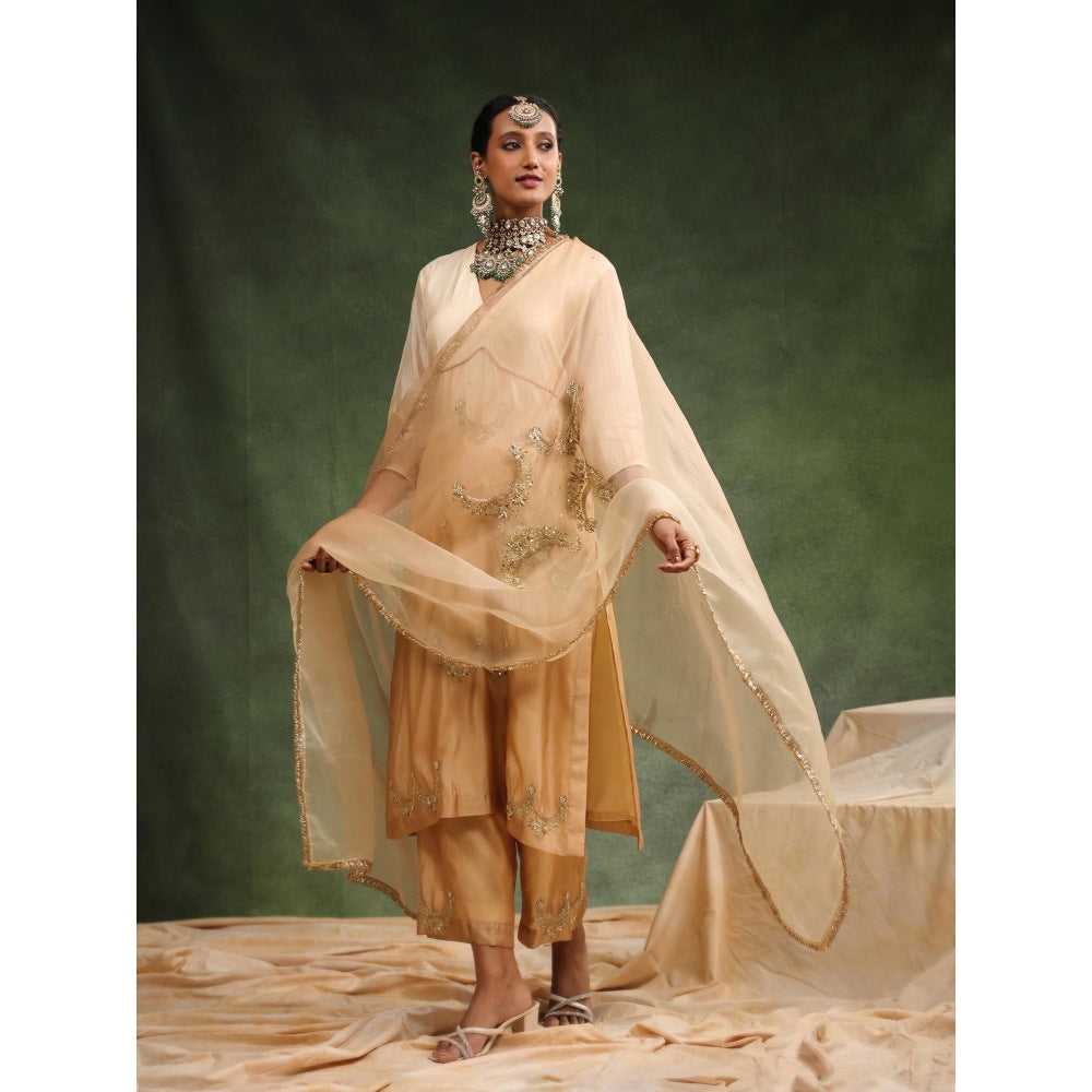CHARU MAKKAR Beige Mehr Kurta with Pant and Dupatta (Set of 3)