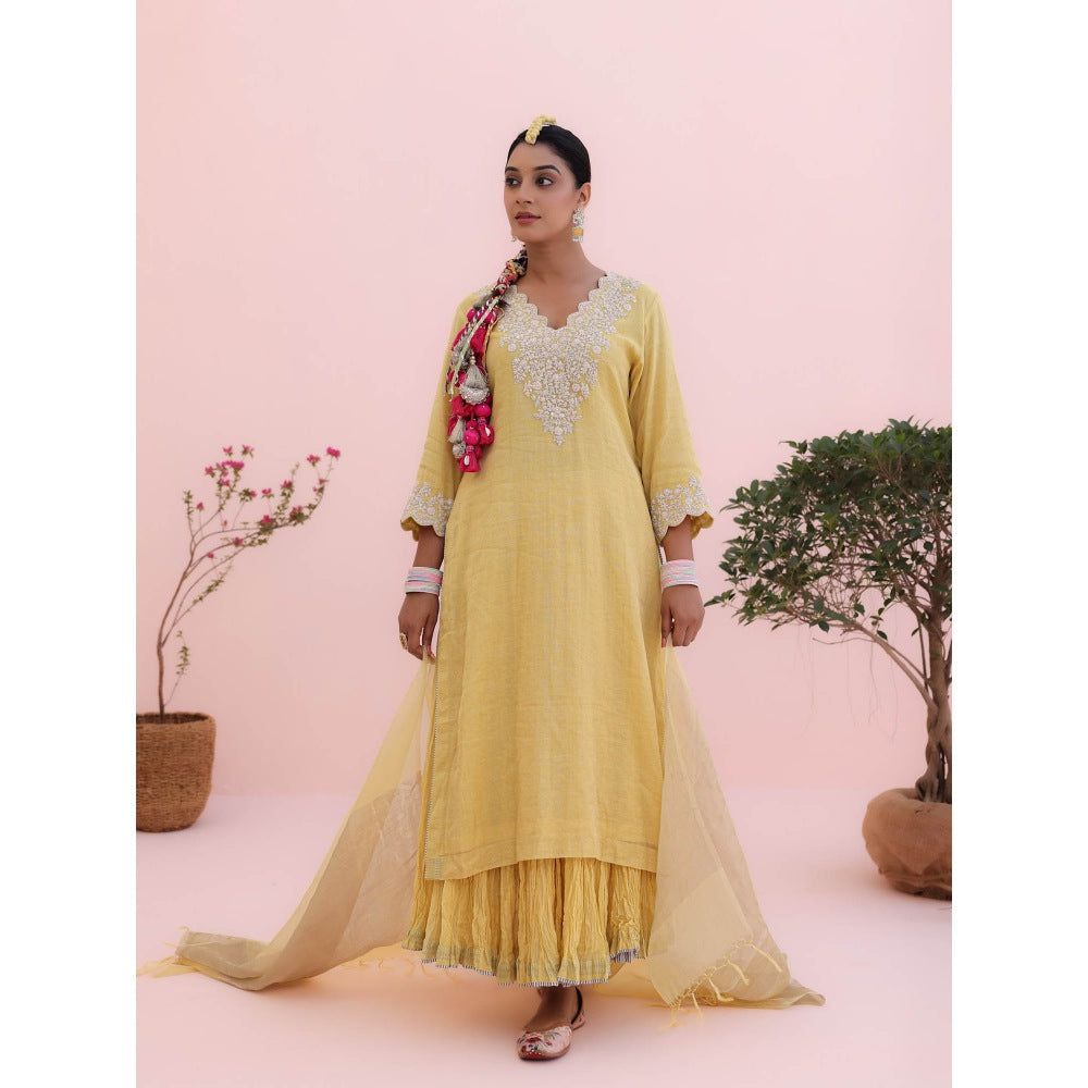 CHARU MAKKAR Mehr Lemon Yellow Kurta with Skirt and Dupatta (Set of 3)