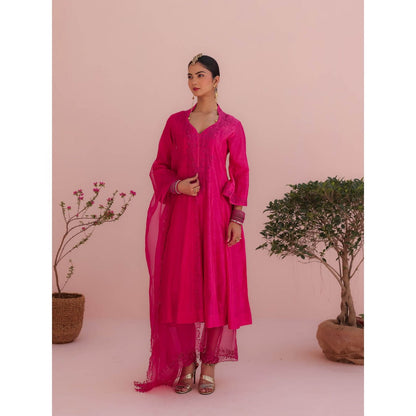 CHARU MAKKAR Roop Rani Pink Kurta with Pant and Dupatta (Set of 3)