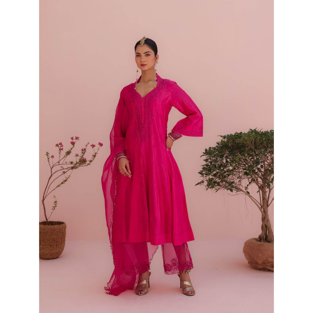 CHARU MAKKAR Roop Rani Pink Kurta with Pant and Dupatta (Set of 3)