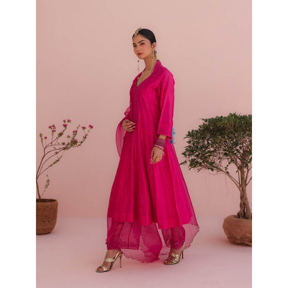 CHARU MAKKAR Roop Rani Pink Kurta with Pant and Dupatta (Set of 3)